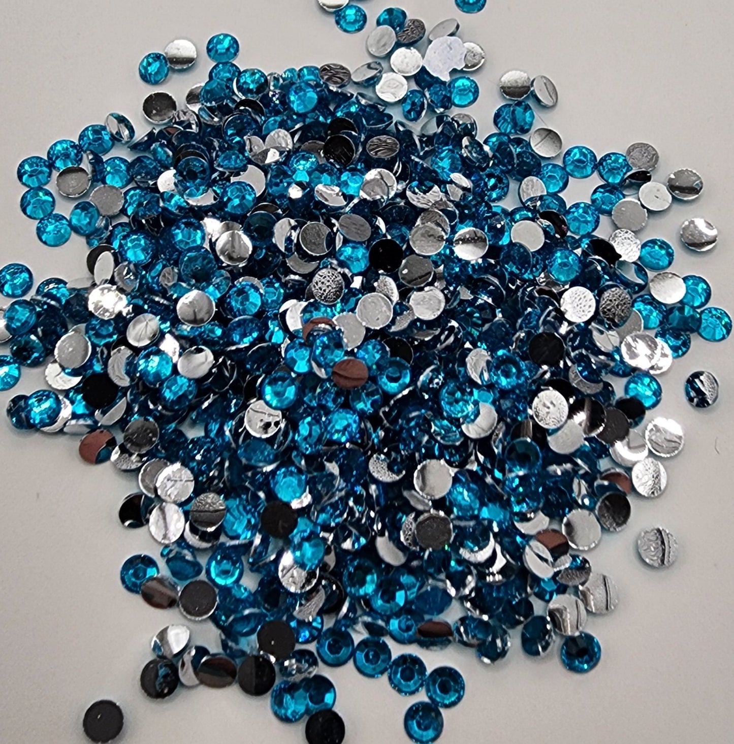 Capri Blue SS10 3mm Rhinestones