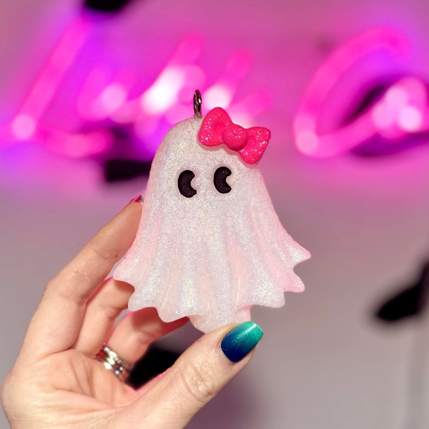 (3D) Ghost
