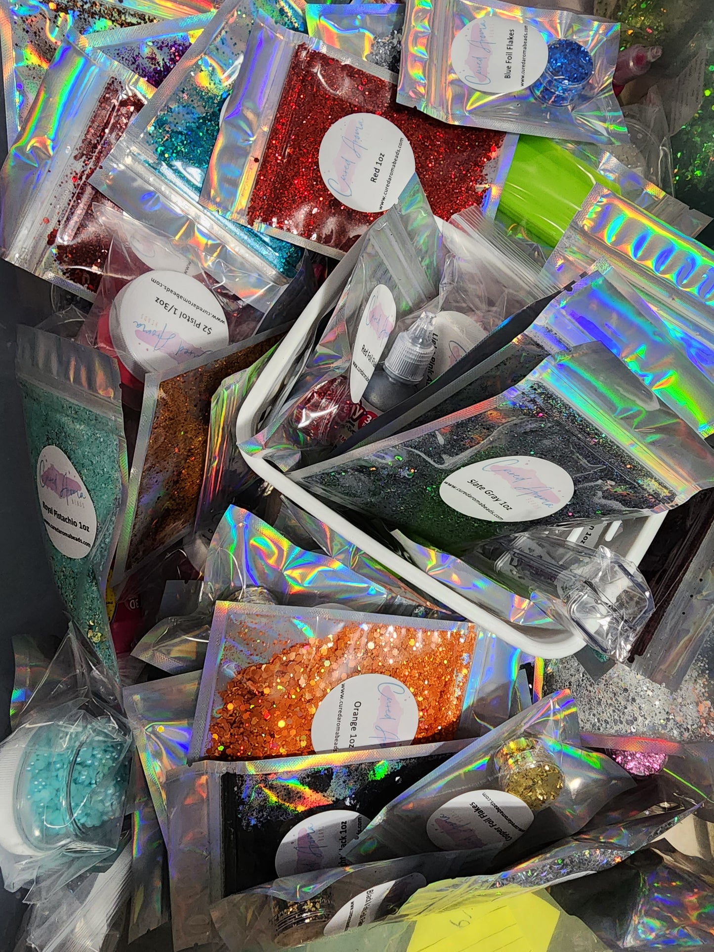 CAB Glitz Scoops