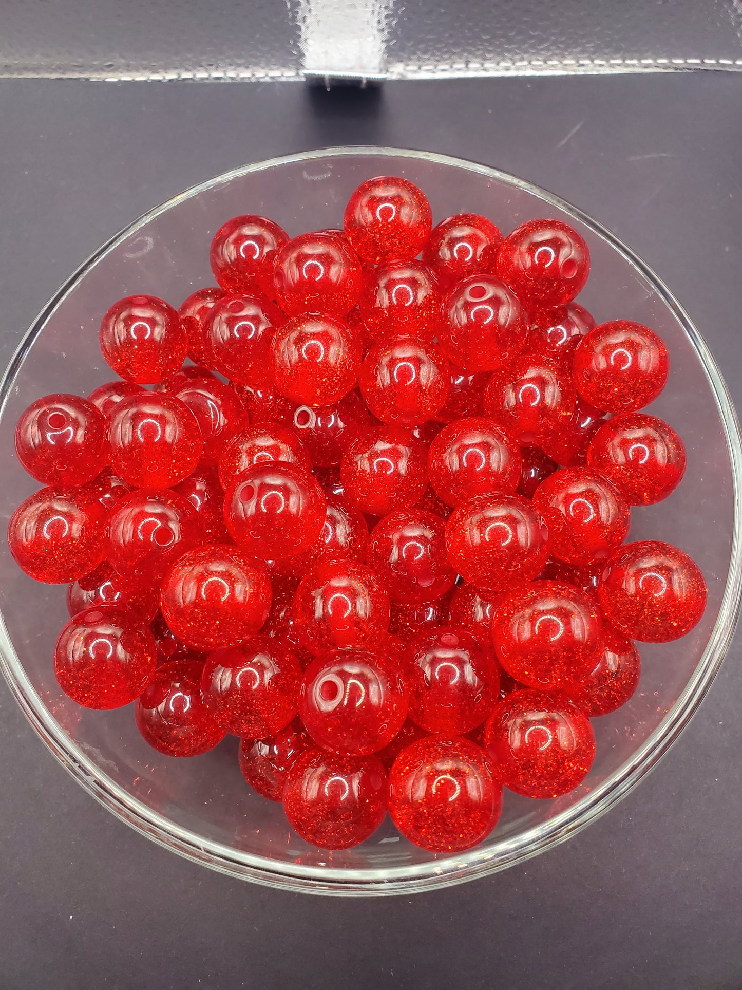Red Glitter 20mm Bubblegum Beads