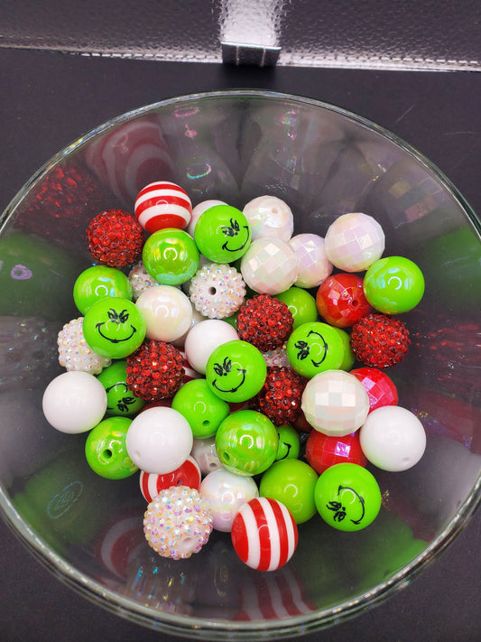 Grinchmas Mix 20mm Bubblegum Beads