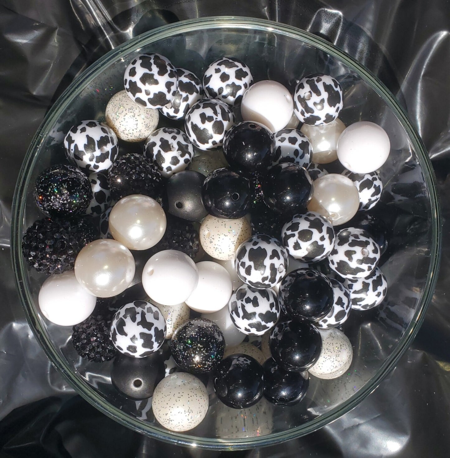 Cowprint Mix 20mm Bubblegum Beads